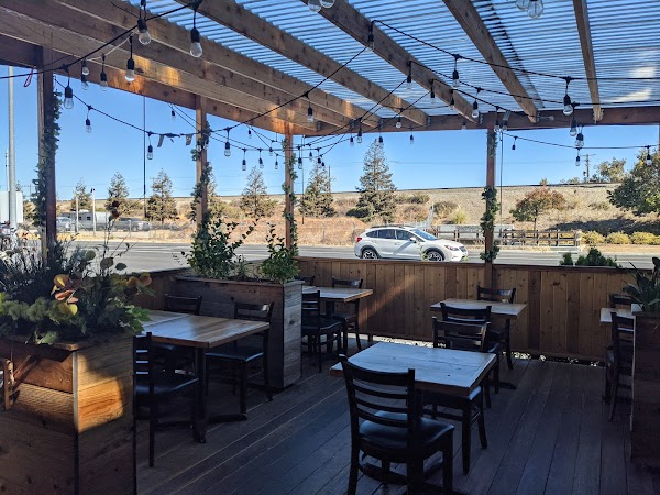 Isarn Garden Thai Cuisine, 1050 El Camino Real, San Carlos, CA 94070, USA