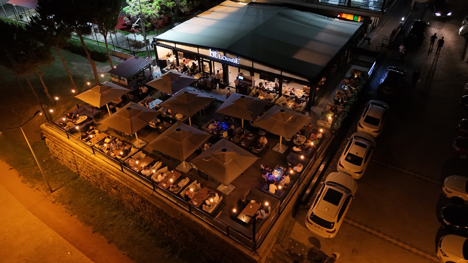 BT lounge mekanı
