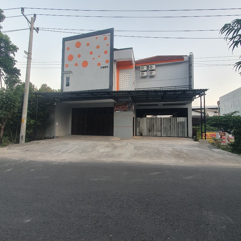 Kost Solo JoshMi