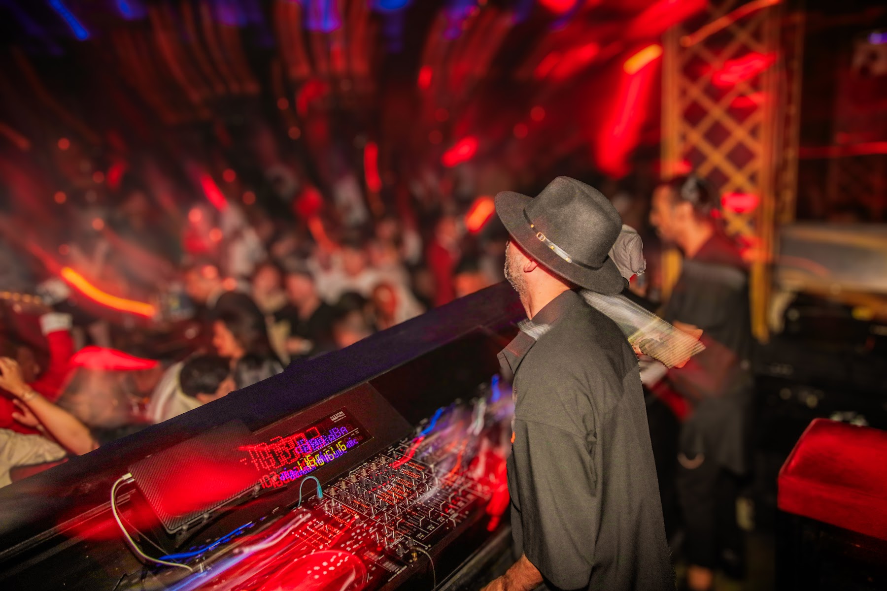 BABOUCHKA — photo 6