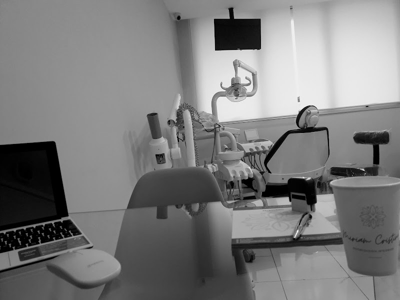 Dra. Miriam Cristina Consultório Odontológico - foto 4
