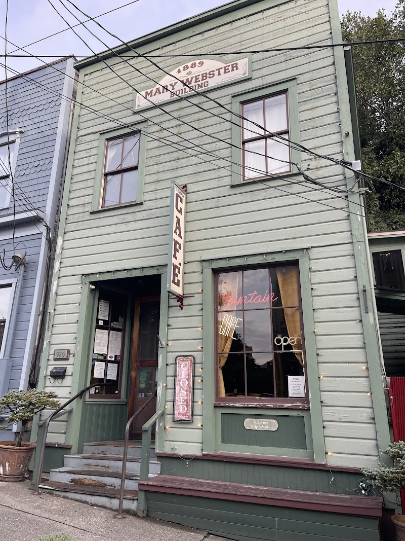 Fountain Cafe photo 3