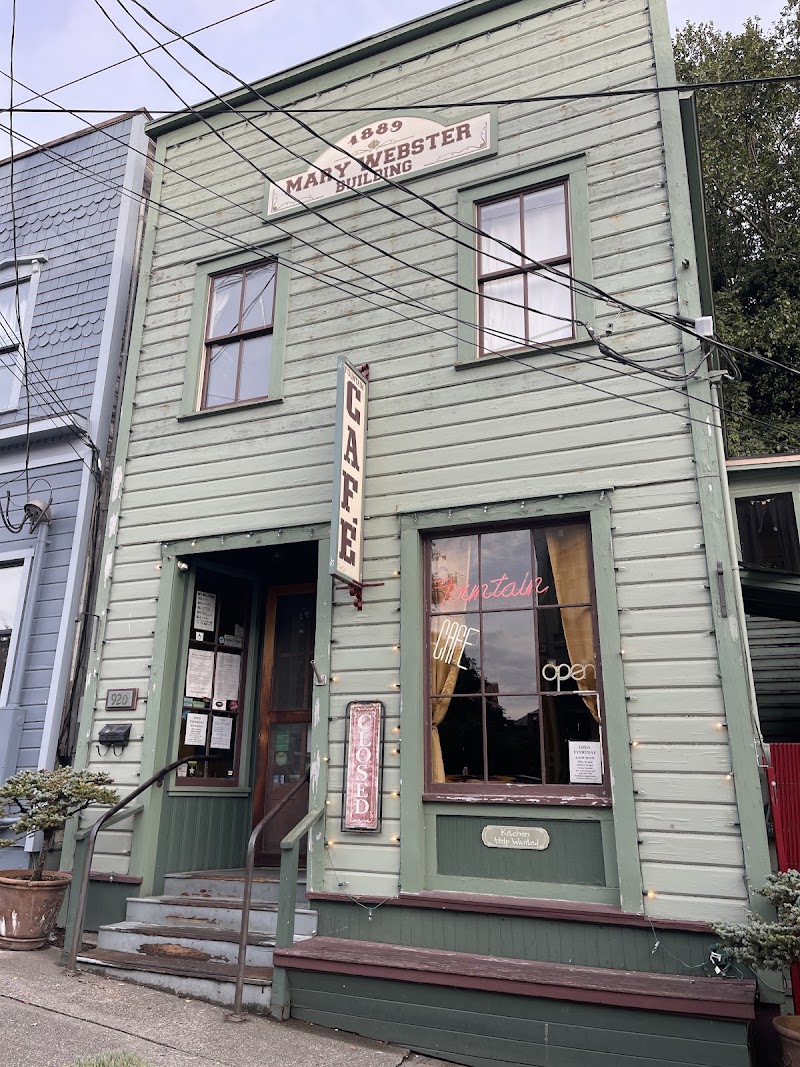 Fountain Cafe photo 3
