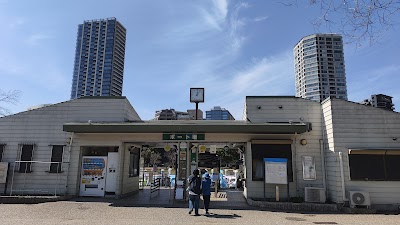 不忍池ボート場