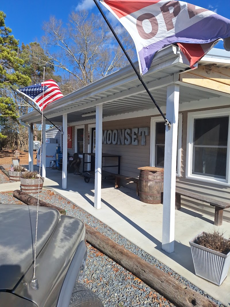 Moonset General Store photo 3