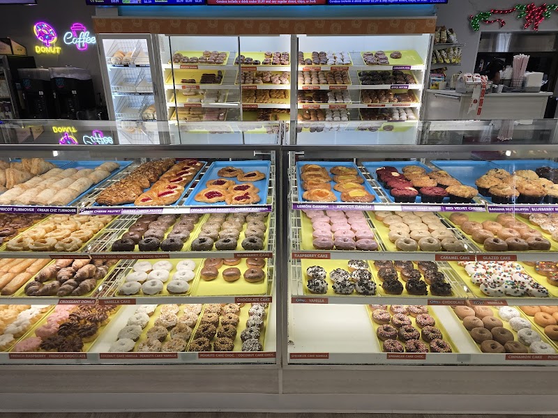 Tony’s Donuts & Cafe photo 3