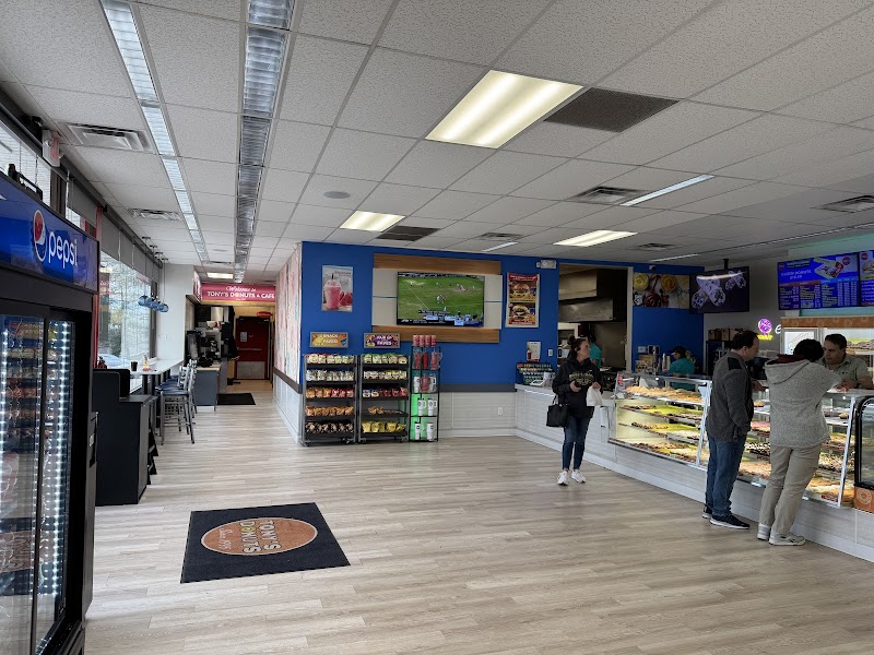 Tony’s Donuts & Cafe photo 4