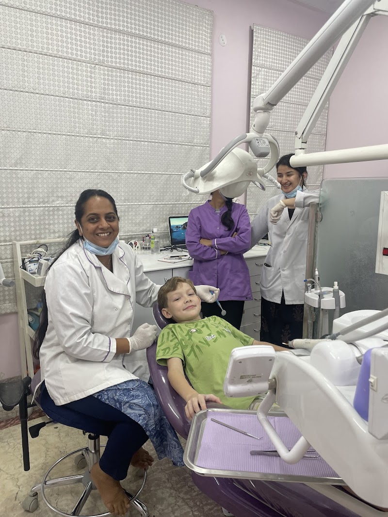 Dental Avenue Clinic - Dr Pooja Goyal clinic