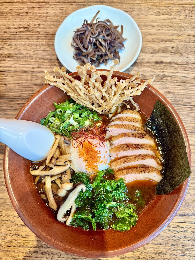 Torotoro Ramen Bar photo 3