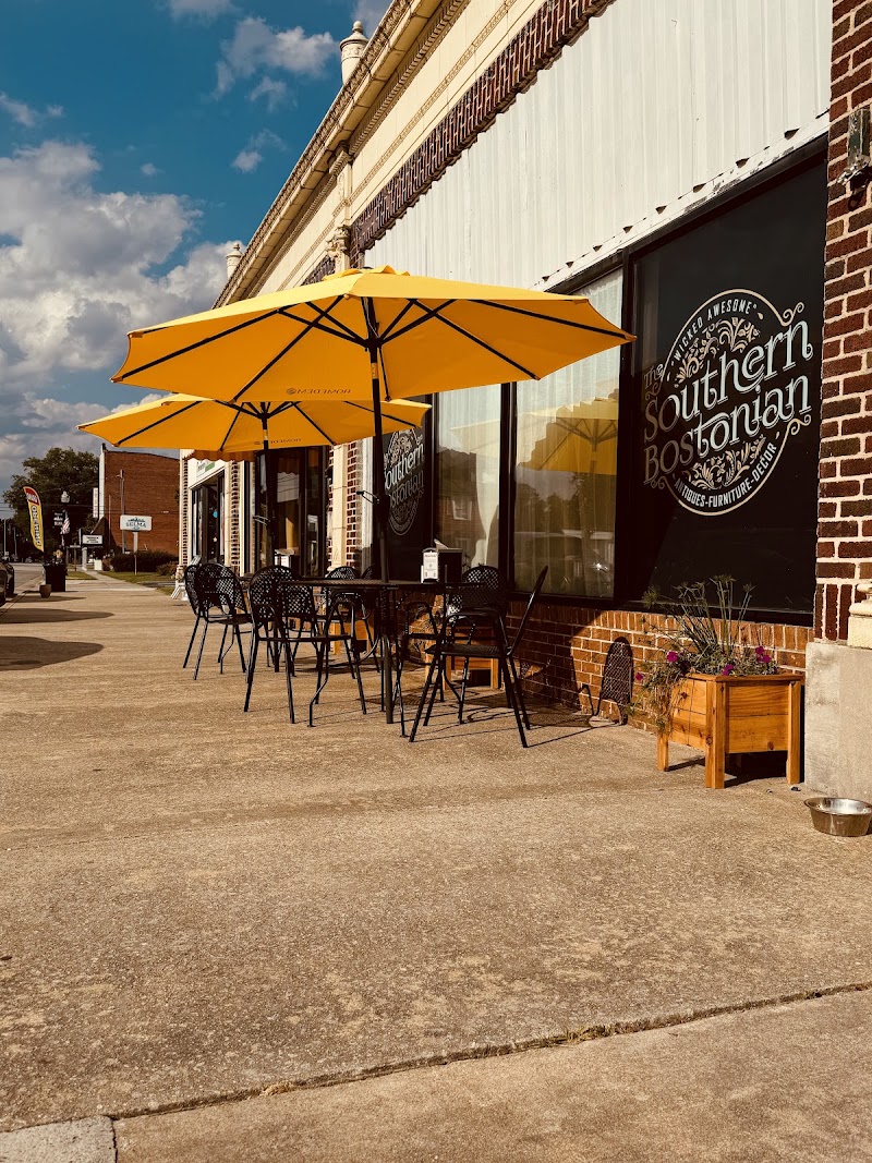 Hahvahd Yahd Cafe photo 1