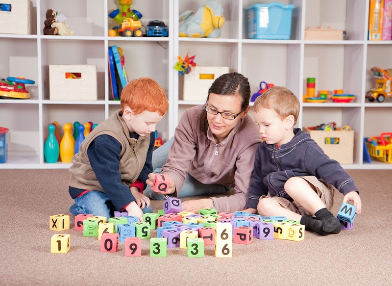 Centre Daycare @ Telus Plaza photo 3