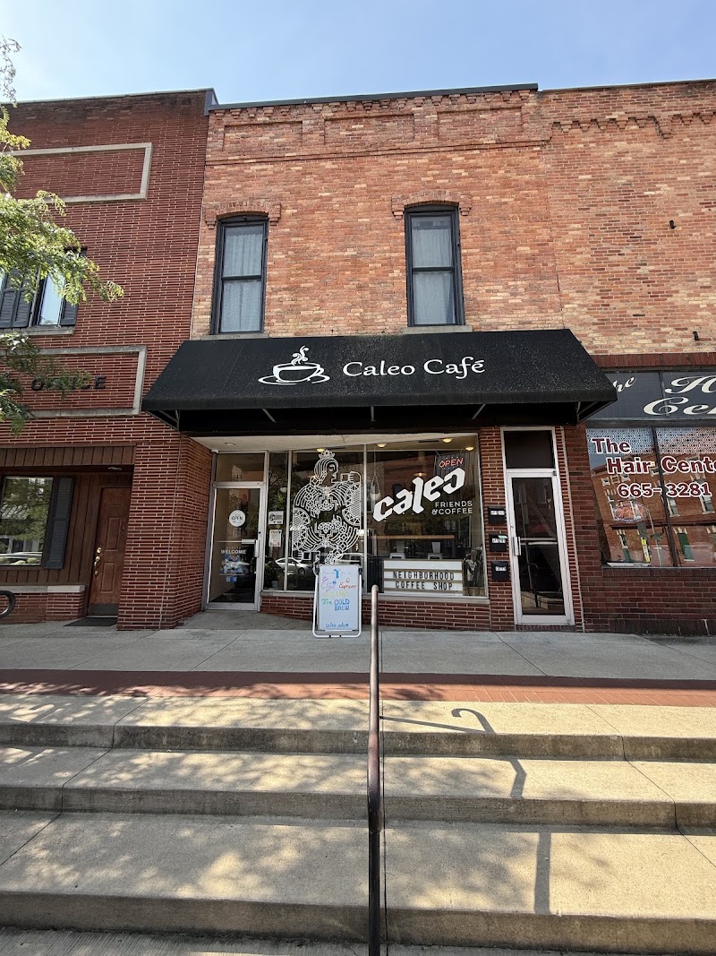 Caleo • Friends and Coffee photo 4