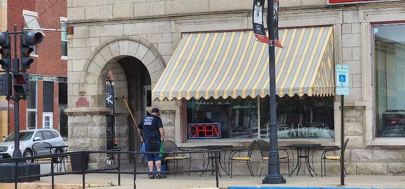 Flossie & Delzena's photo 1