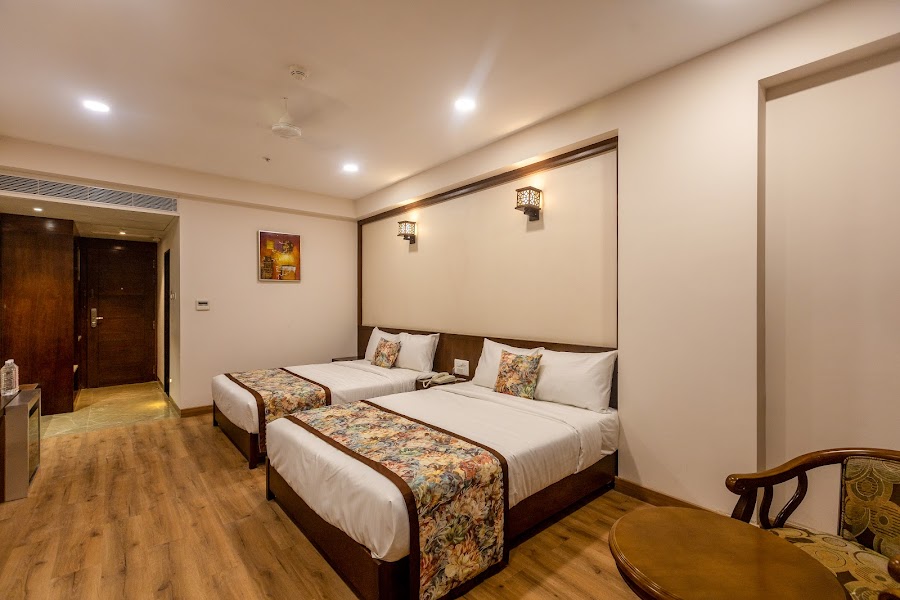 Pride Hotel Bhopal photo 2