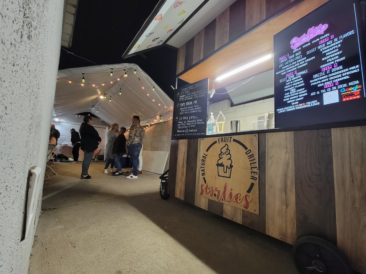 Swrlies Froyo LLC Catering: Google Places image 1