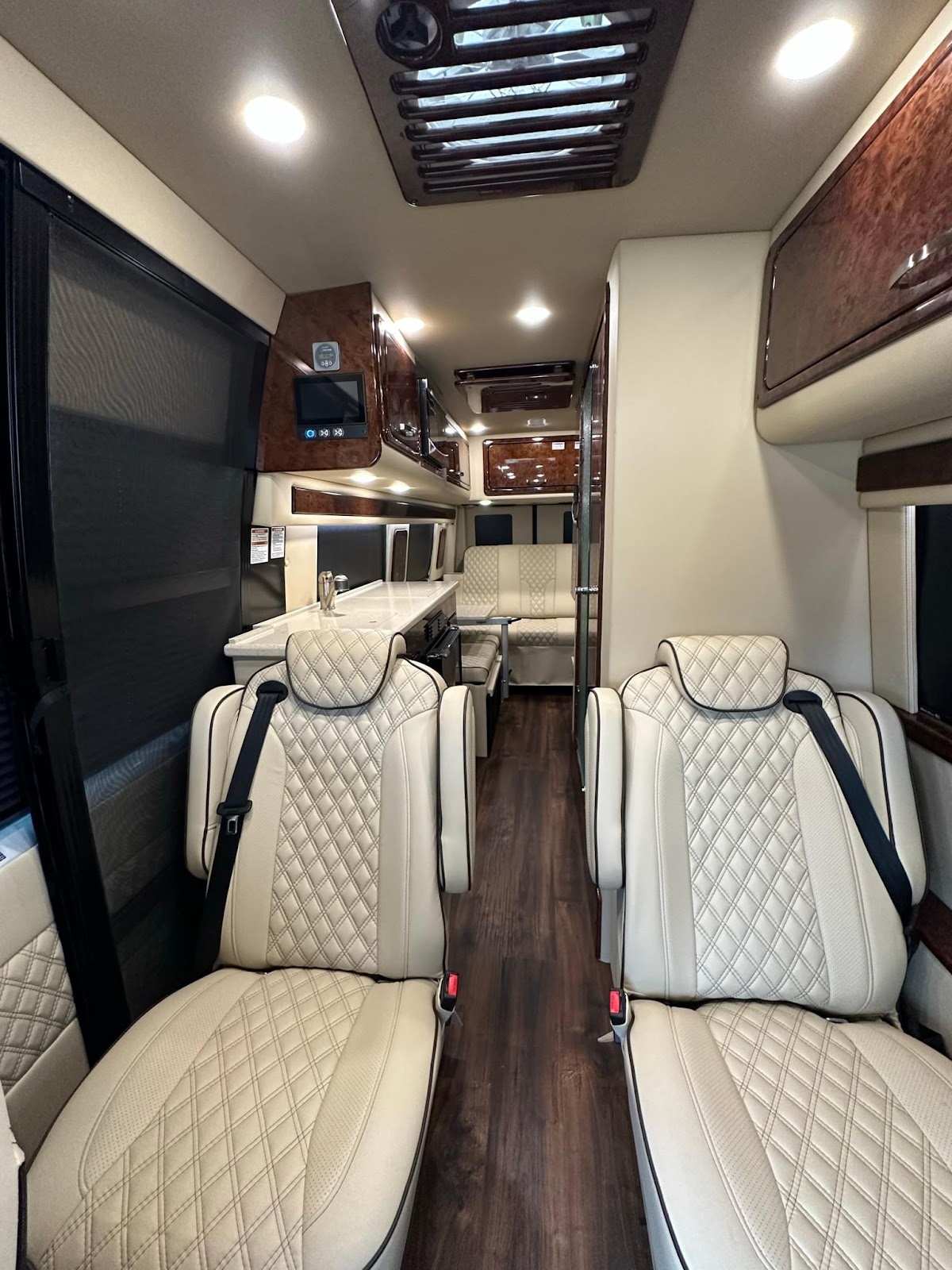 Elite Charter Limousines & Shuttle Services LLC: Google Places image 3