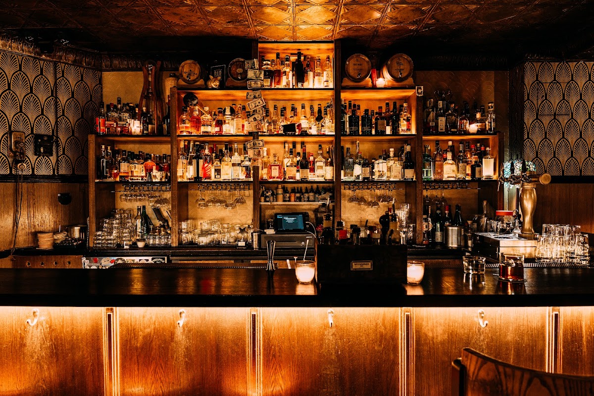 Moonshiner, vue extérieure