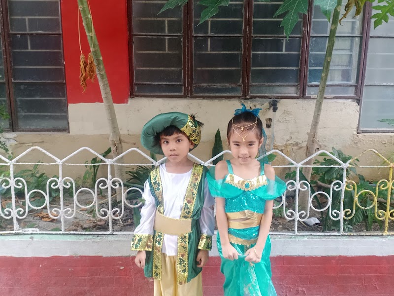 Tipas Elementary School