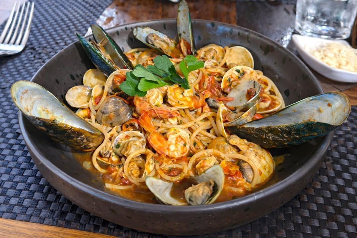 Tropicana Italian Restaurant  - Photo 3