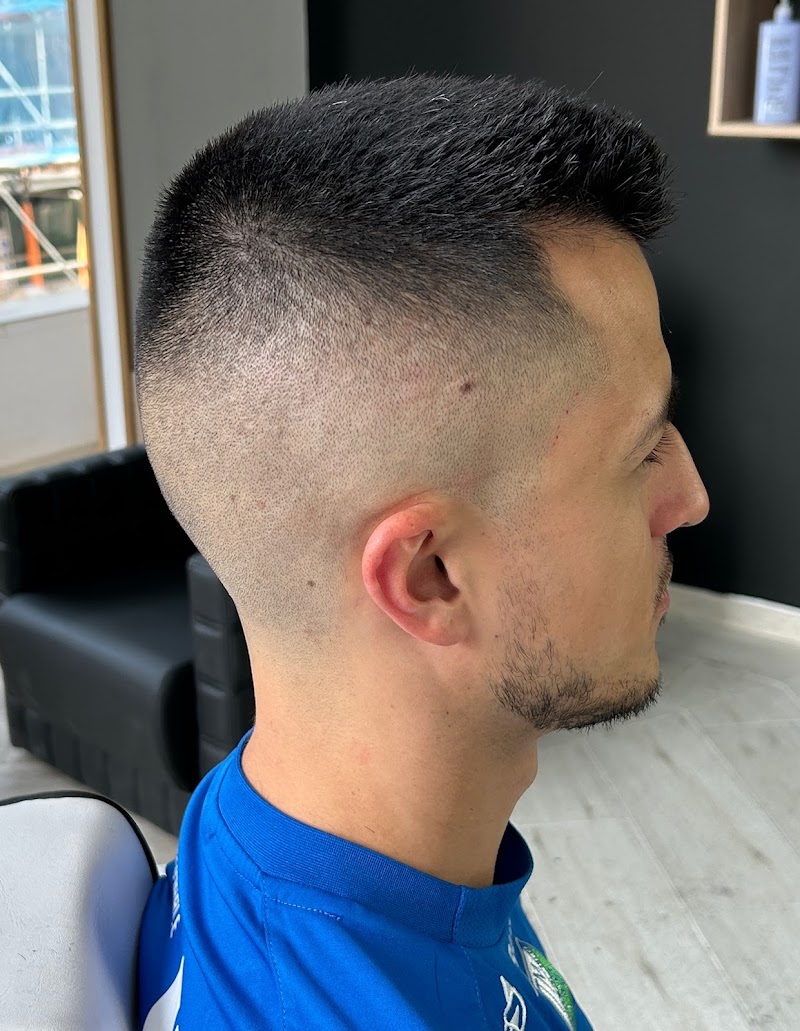 Estudio de barbería Chema Argibay photo 2