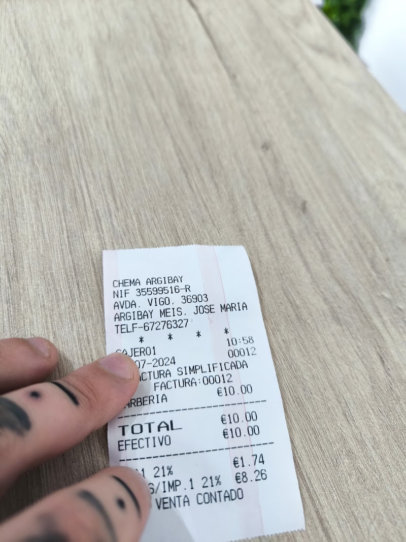 Estudio de barbería Chema Argibay photo 4