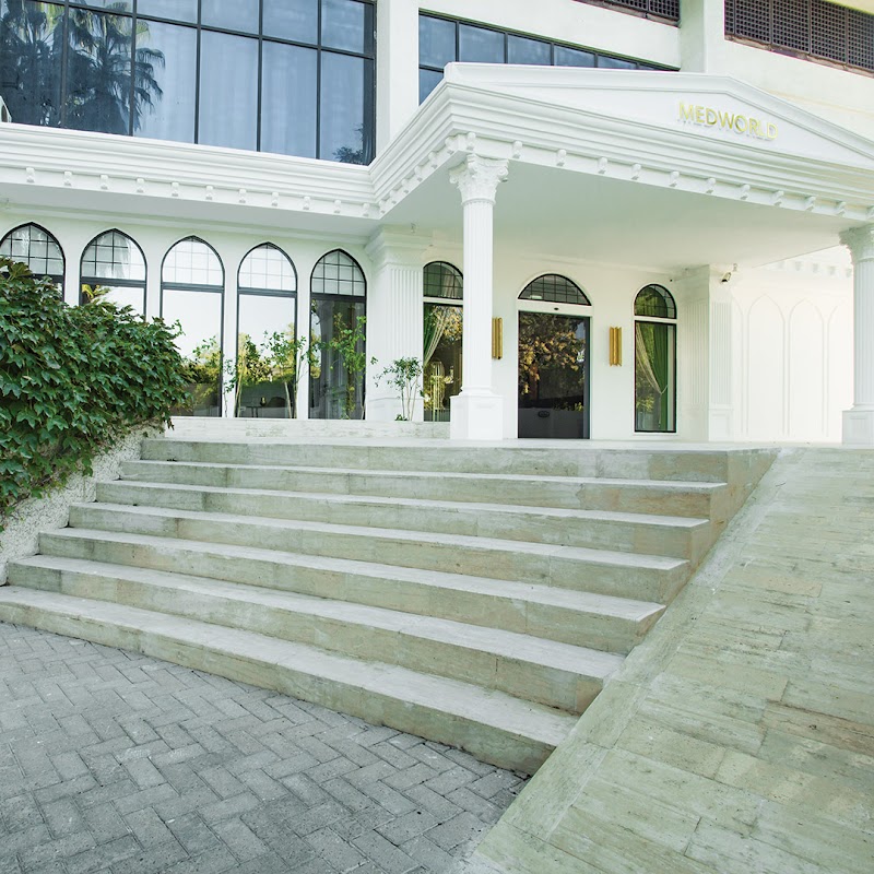 Gallery 4