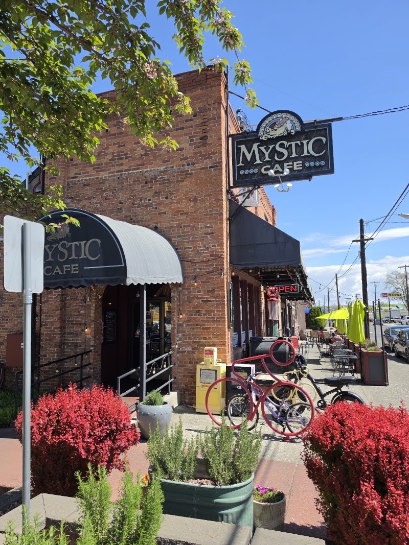 Mystic Cafe photo 4