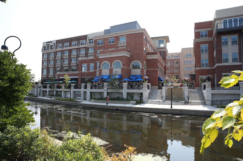 Hotel Indigo Naperville Riverwalk by IHG