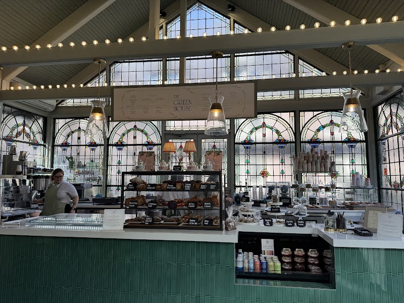 The Greenhouse photo 3