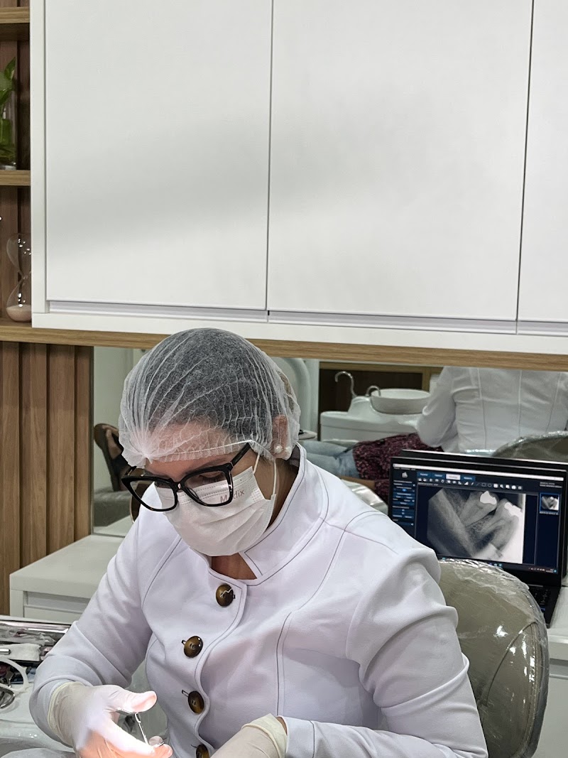 Dra. Thaís Gebrim - foto 5