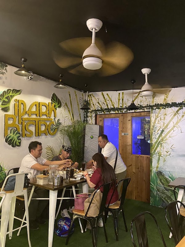 iPark Bistro