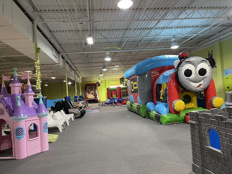 HippoHopp — Indoor Playground in Brookhaven