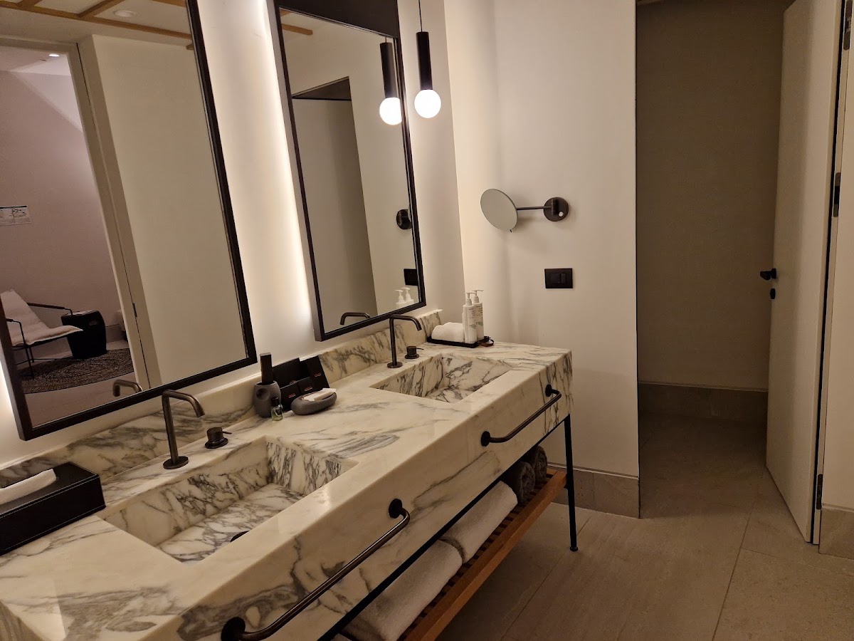 Domes Novos Santorini, Autograph Collection, dog-friendly hotel, photo 3
