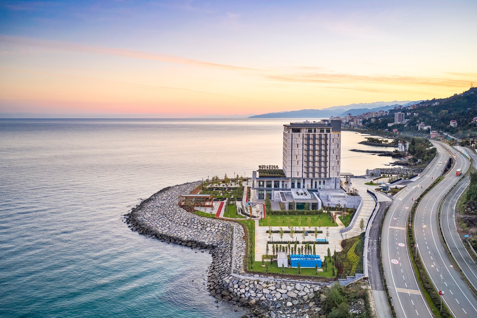 Ricosta Hotel mekanı