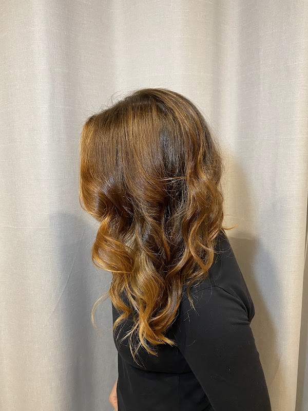 Studio Donna Hairdressing photo 1