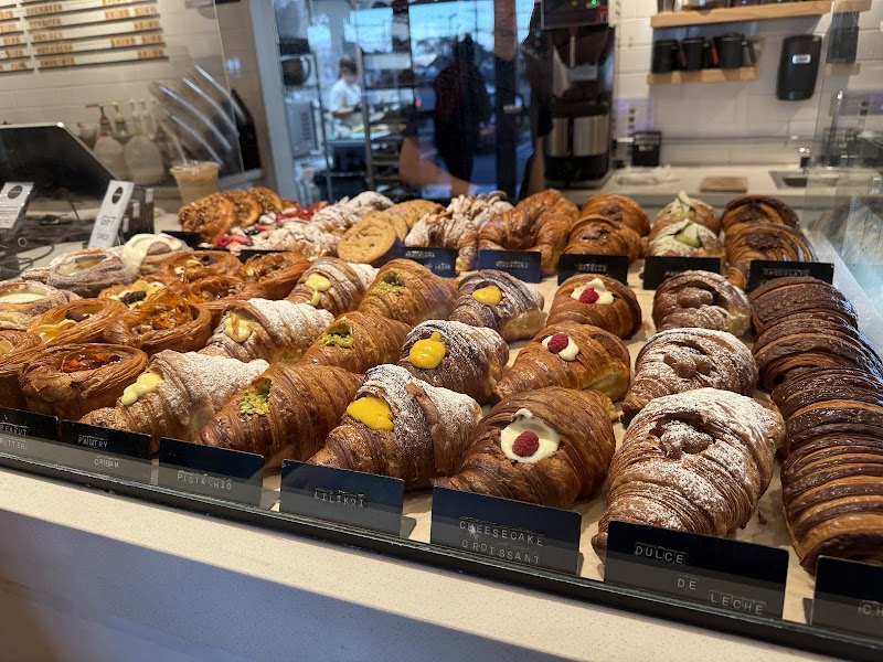 Momona Bakery And Coffee Shop photo 4