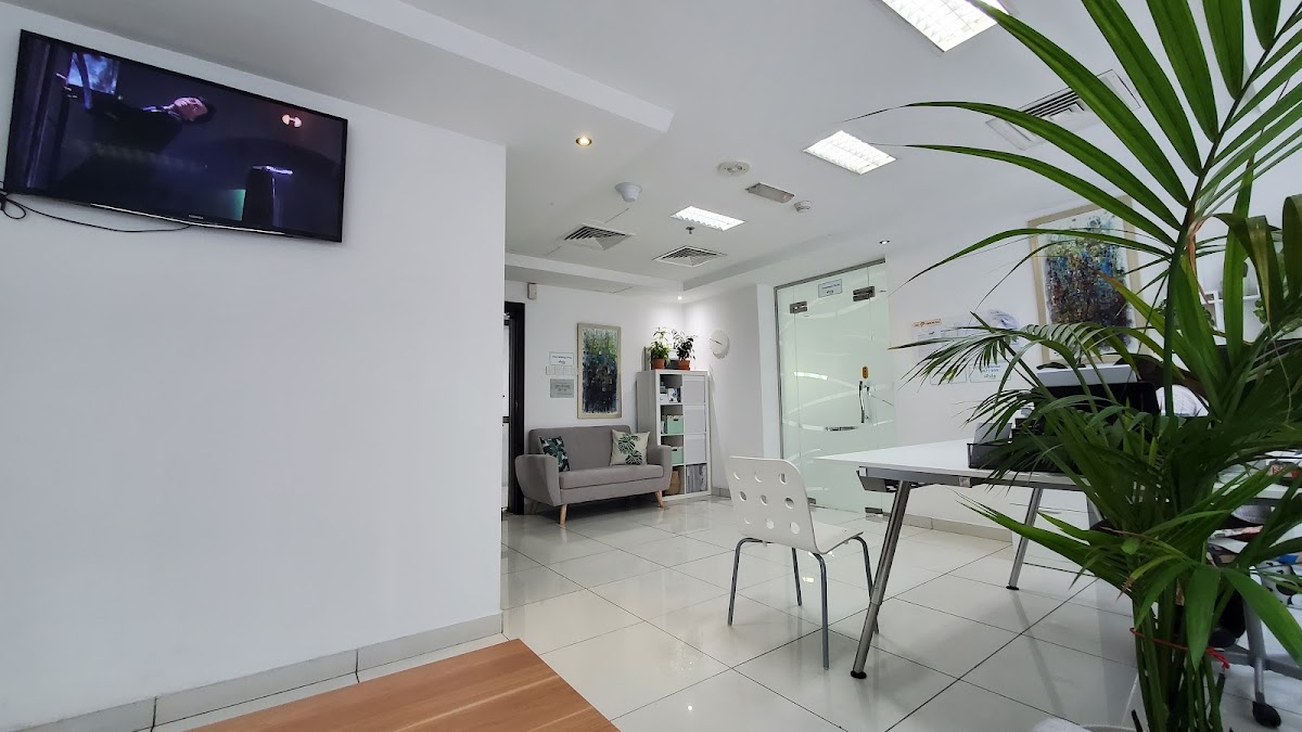 The Smile Studio Dental Clinic 2