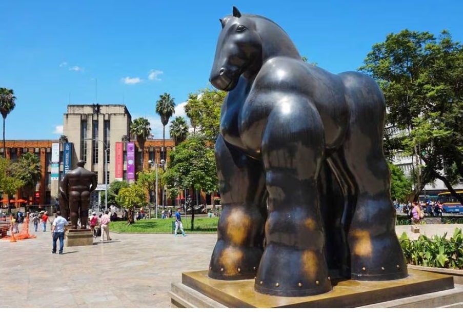 Plaza Botero