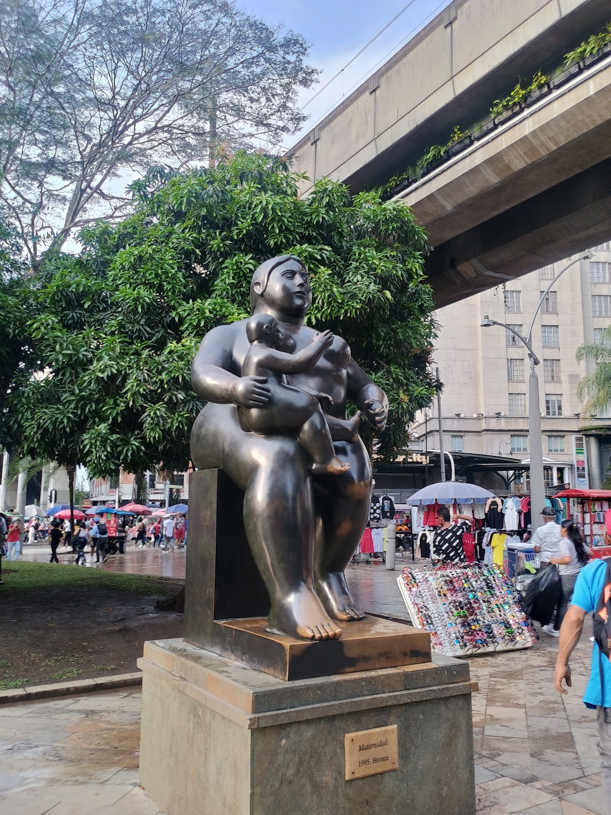 Plaza Botero