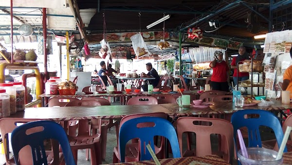 Gerai Makanan dan Minuman - Photo 1