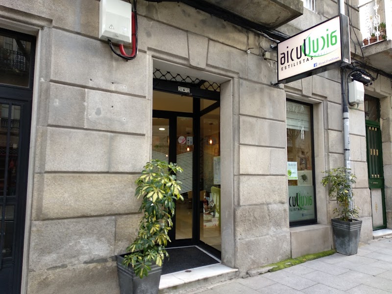 Peluquería y estética en Vigo Aicul.Estilistas photo 1