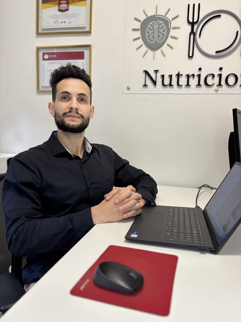 João Silva | Nutricionista Esportivo e Clinico em Joinville - Emagrecimento, ganho muscular/definição e Reeducação alimentar