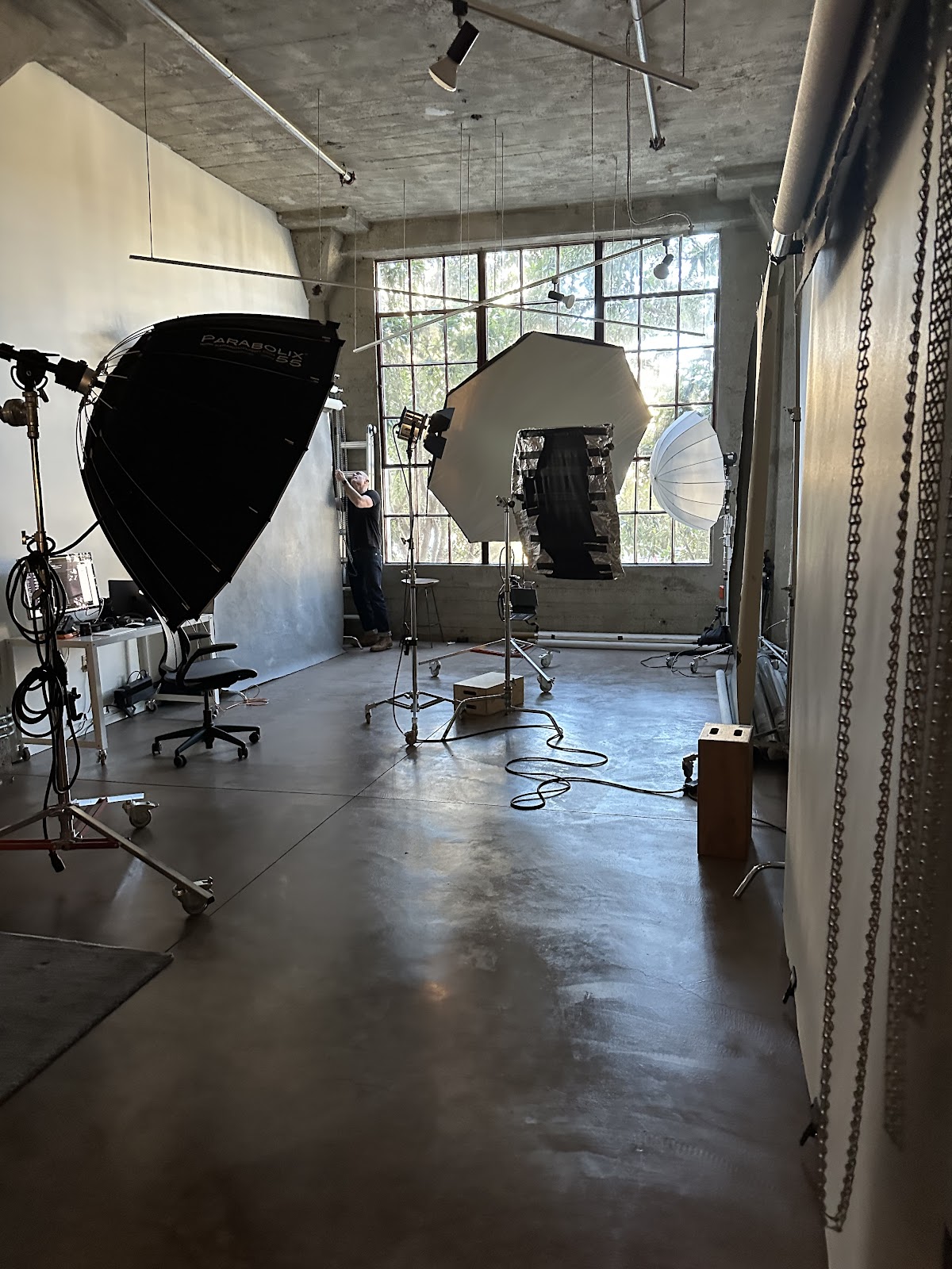 S72 Business Portraits: Google Places image 3