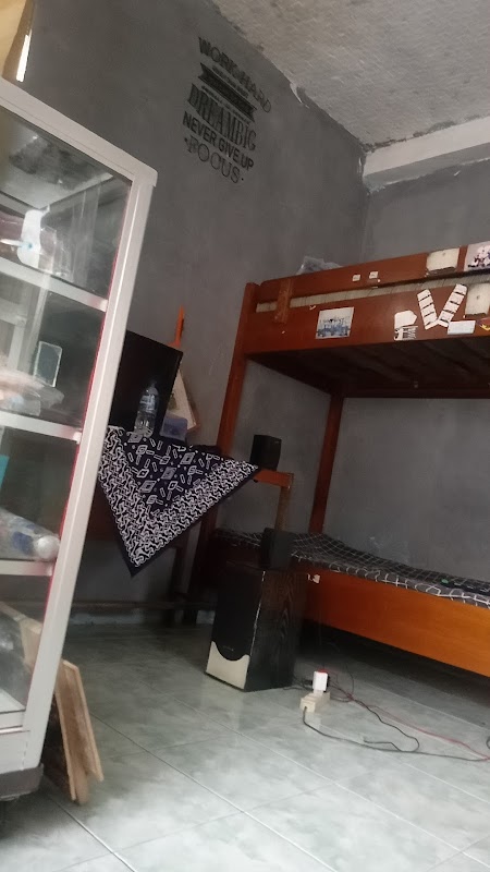 Kandang acil