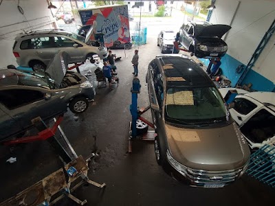 Foto de Auto Mecânica Curitiba