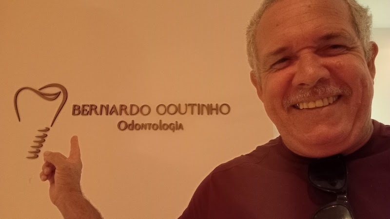 Consultório Odontológico Dr. Bernardo Coutinho | Dentista em Jacarepaguá | Implante Dentário | Emergência Odontológica - foto 4