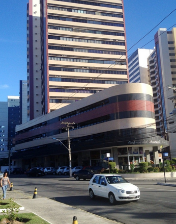 Implantes dentários Salvador/ Dra Isadora Barros - foto 3