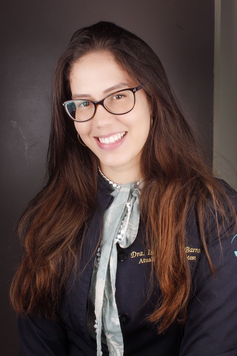 Implantes dentários Salvador/ Dra Isadora Barros - foto 1