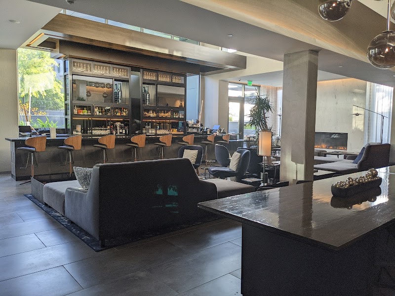 Upscale tapas bar with relaxed atmosphere