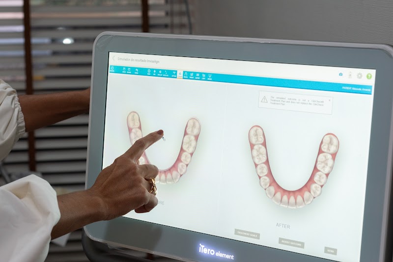 Clínica Odontológica Dra. Fernanda Loureiro Dentista em Copacabana - foto 5